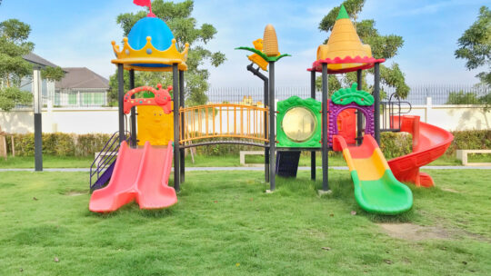 L’aménagement d’une aire de jeux extérieurs pour enfants