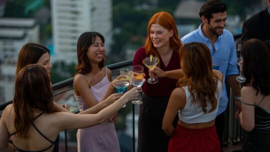 Organiser une soirée d’entreprise mémorable : créer des moments inoubliables pour les collaborateurs